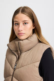 Zorana Vest